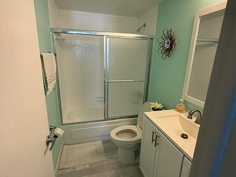 4117 Bougainvilla Dr #415 — Photo 4