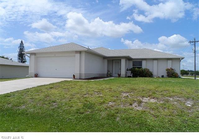 1st image of 305 SW 31st Ter