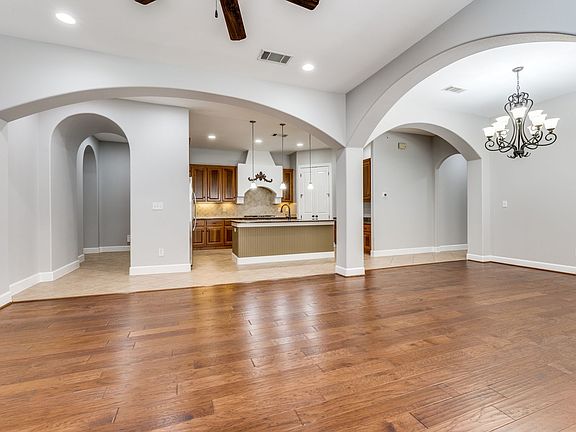 3rd image of 6631 Via Positano APT 402