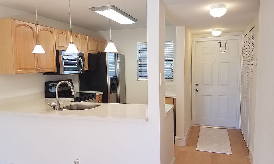 1st image of 15706 E Waterside Cir APT 103
