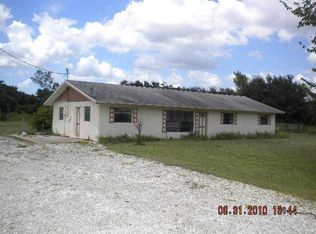 455 Trader Rd, Labelle, FL 33935