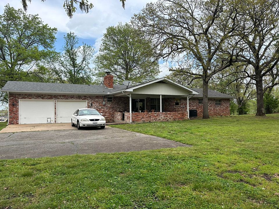 1st image of 25636 Fir Road