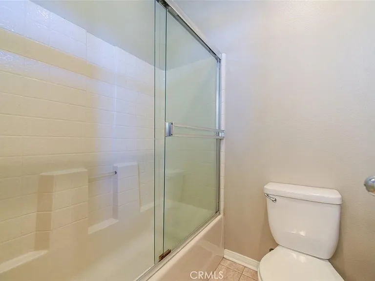 708 Solvay Aisle — Photo 23