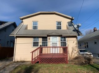 697 Villa Ave, Akron, OH 44310