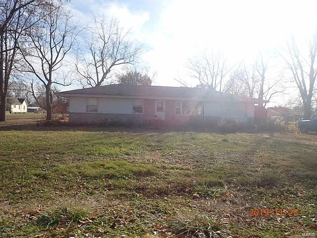 1st image of 308 E 2nd St N