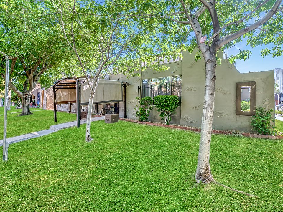 1st image of 4614 Grand Manor Dr #1