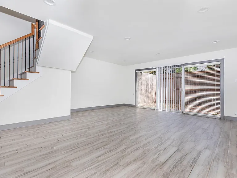 The Dawson at Stratford Apartments — Photo 87