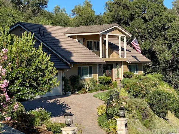 2010 Buckingham Pl, Glendale, CA 91206