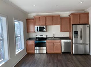 10329 Summit Ave, Kensington, MD 20895
