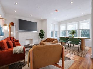 801 Seward St APT 3, Evanston, IL 60202