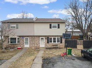 177 E 2nd St, Alburtis, PA 18011
