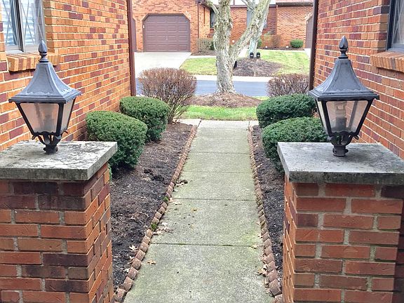 5th image of 5077 Beckenham Ct