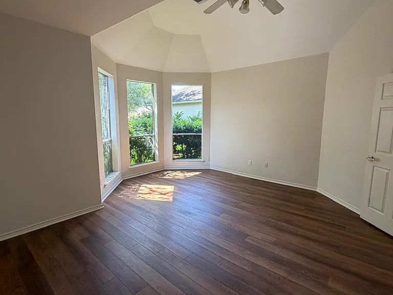 2107 Hill Canyon Ct — Photo 10