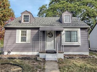 26154 Barrington St, Madison Heights, MI 48071