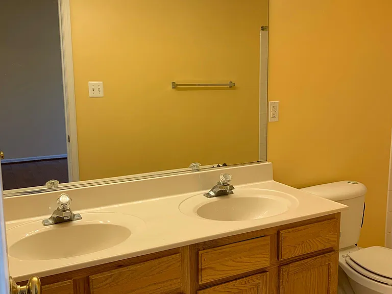 2554 Miranda Ct — Photo 7