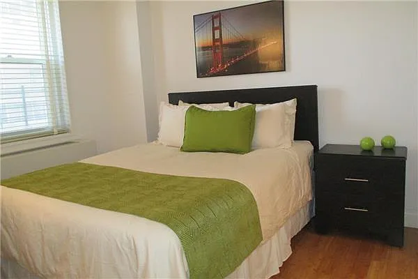 Rented by Taylor Made Brokerage, Inc | media 6