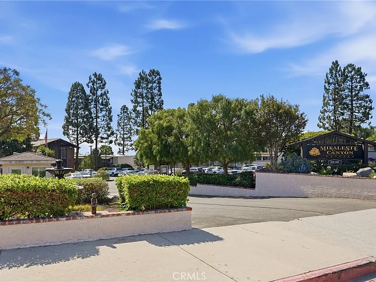 374 S Miraleste Dr #406 — Photo 26