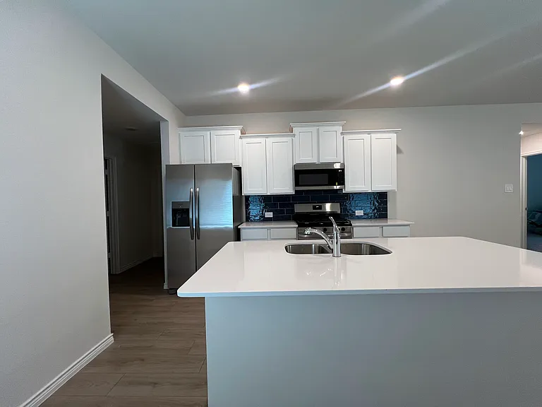 9813 Cactus Creek Ct — Photo 2
