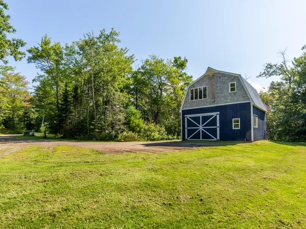67 Spring Brook Drive, Lincolnville, ME 04849