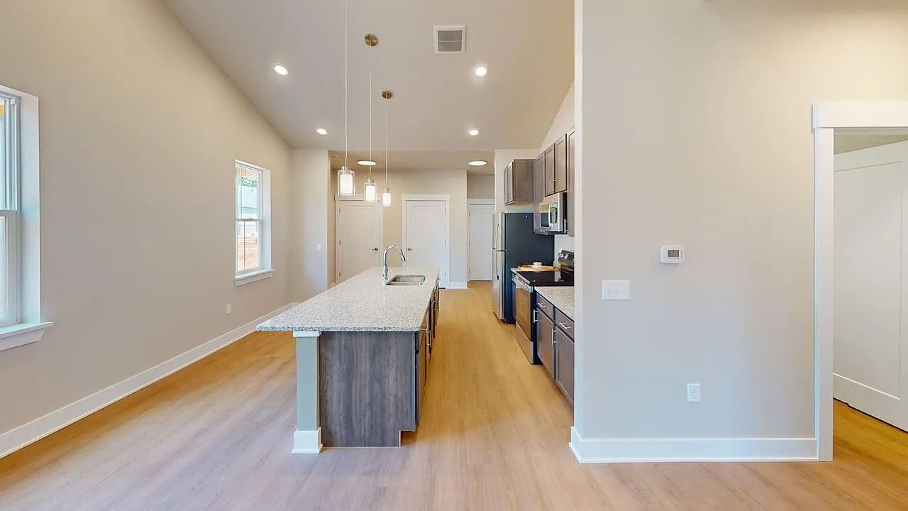 Riverwalk Townhomes — Photo 4