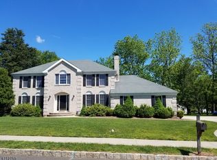 10 Barbieri Ct, Raritan, NJ 08869