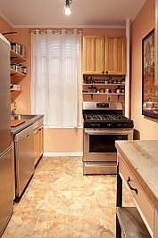 4th image of 839 W End Ave APT 6A