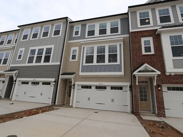 10026 Secluded Garden Dr, Apex, NC 27523