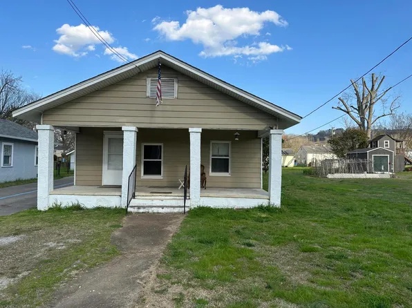 816 Indian Ave, Rossville, GA 30741