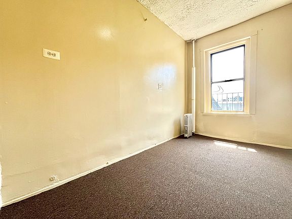 3rd image of 878 Bryant Ave Unit A1