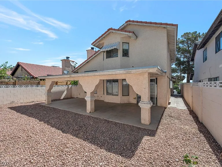 2528 Cherrywood St — Photo 17