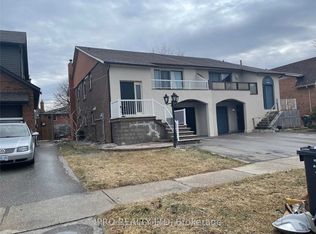 382 Hansen Rd N, Brampton, ON L6V3P7