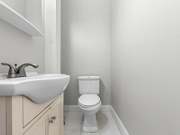 5th image of 39 Clifton Pl