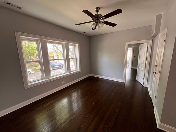 4th image of 5353 W Belle Plaine Ave #1E