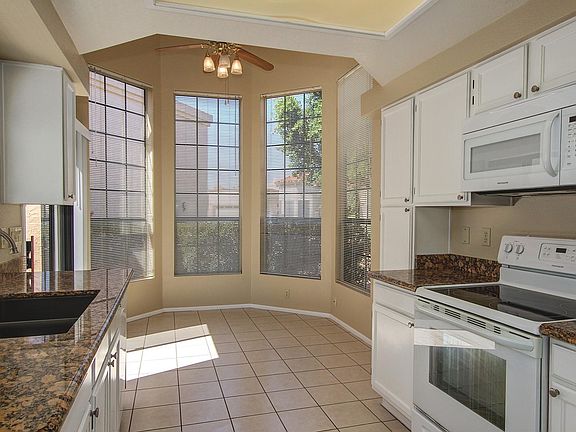 5th image of 9505 N 106th Pl