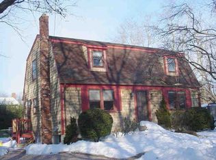 59 Courtland Dr, Narragansett, RI 02882