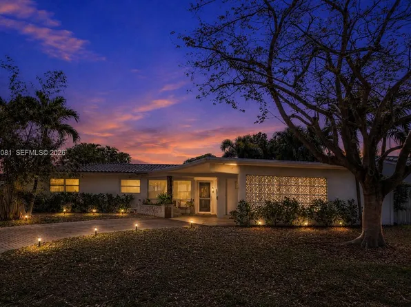 2136 NE 56th Pl, Fort Lauderdale, FL 33308