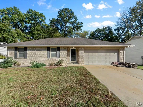 1736 Northwoods Ct, Cape Girardeau, MO 63701