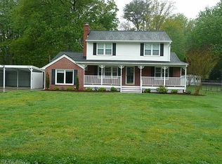 113 Jonadab Rd, Yorktown, VA 23692