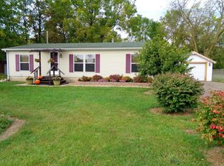 40082 Paw Paw Rd, Paw Paw, MI 49079