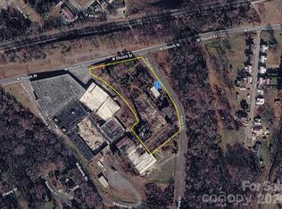 221 Pond St, Lexington, NC 27292