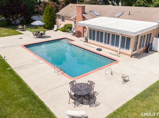 112 Bittersweet Hill, Wethersfield, CT 06109