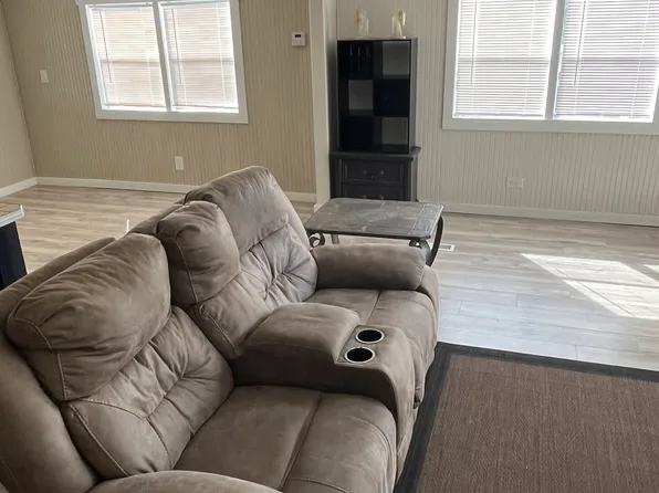 3817 N Holiday Dr, Crystal River, FL 34428