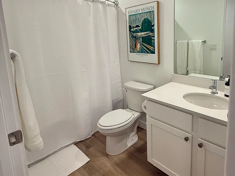 2344 Porter Ave — Photo 10