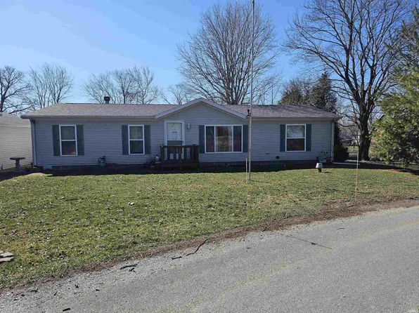 1878 N 675th St E, Kewanna, IN 46939