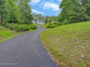 649 Snow Hill Rd, Cresco, PA 18326