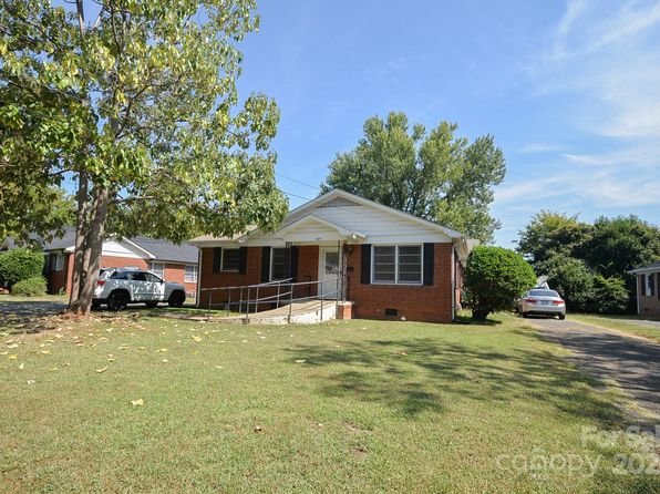 charlotte-north-carolina-6260428 picture