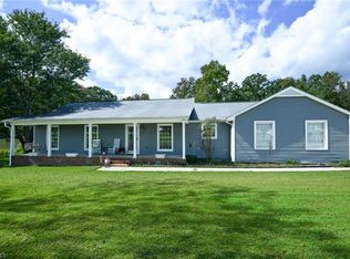 5760 Drake Rd, Greensboro, NC 27406