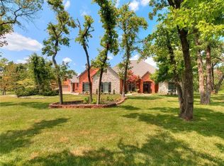 1875 Arbor Valley Dr, Edmond, OK 73025