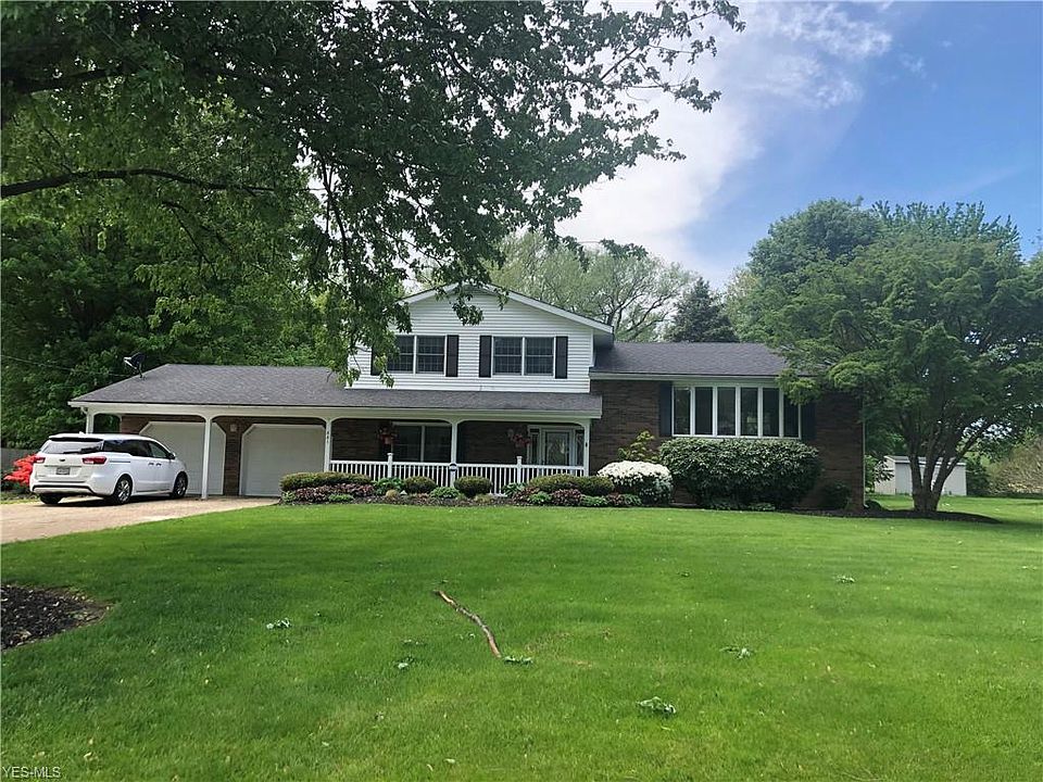 1st image of 881 Meadowood Blvd