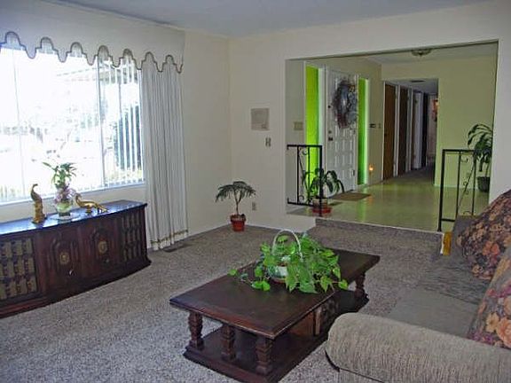 5th image of 234 6th St